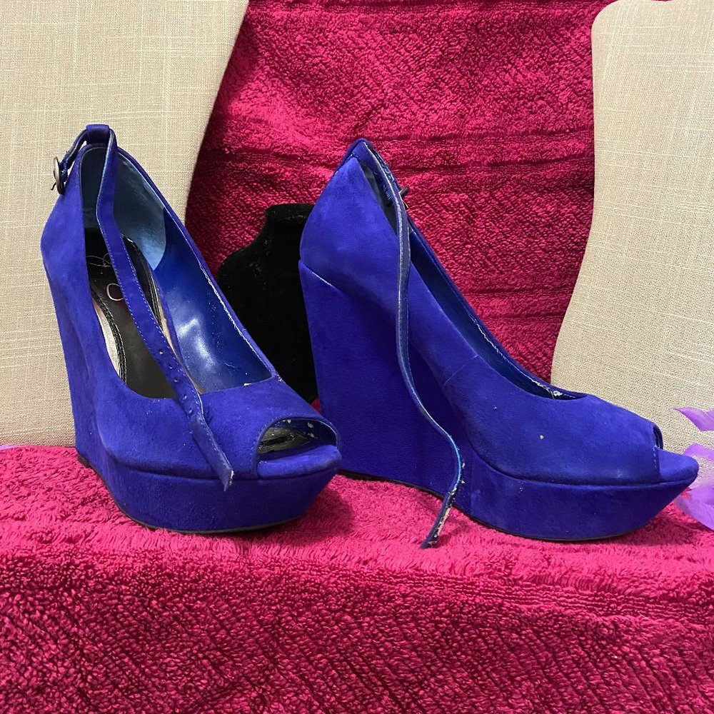 Jessica Simpson  SIze 7
